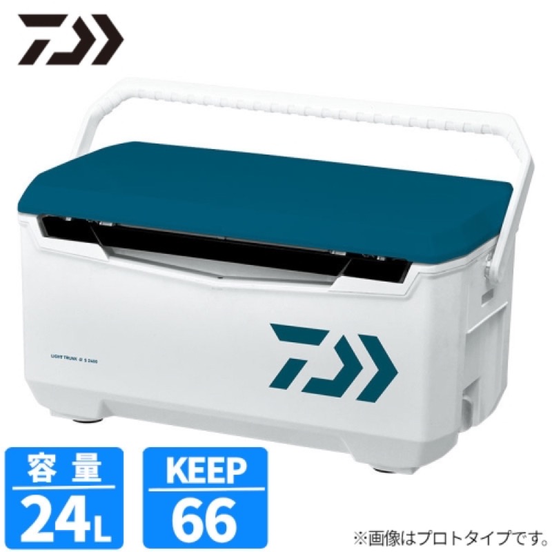 トランク型クーラー最軽量のライトトランクが、更に軽く、更に使いやすくなって新登場。[LIGHT TRUNK α]［アイスボックス クーラーボックス 中型 グローブライド］